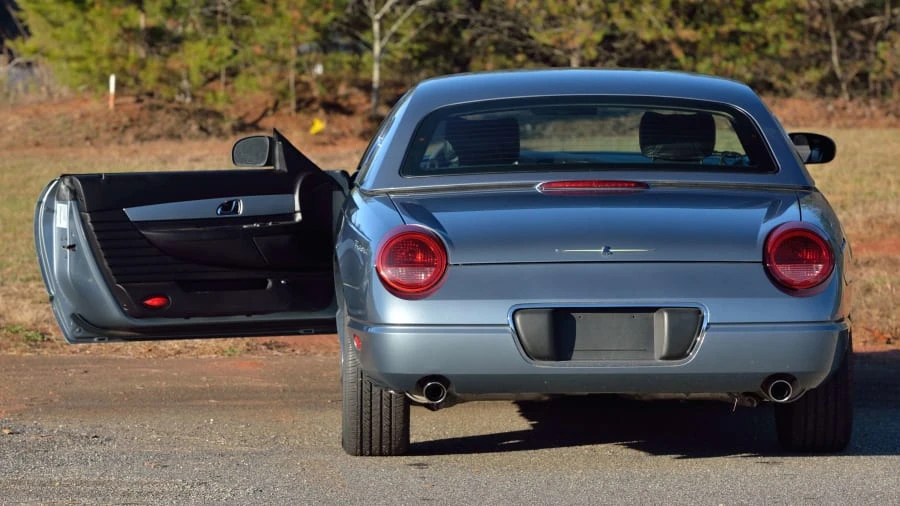 2005 Ford Thunderbird 11th Gen - Image 20 of 24