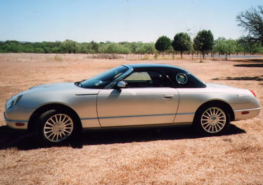 2005 Ford Thunderbird 11th Gen - Image 2 of 7