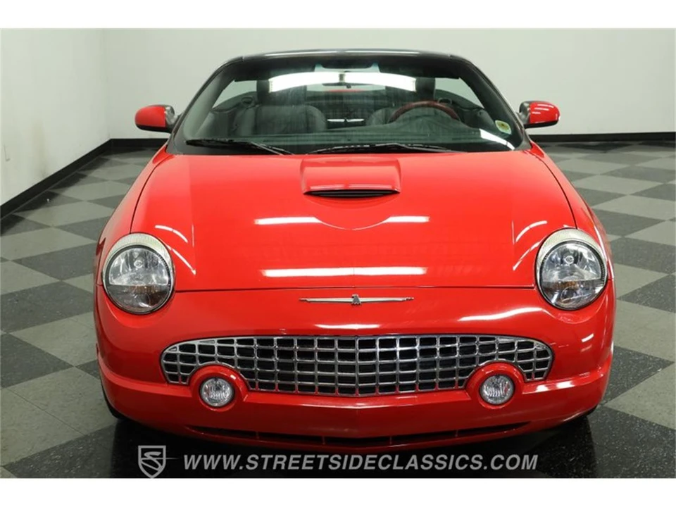 2005 Ford Thunderbird 11th Gen - Image 16 of 31