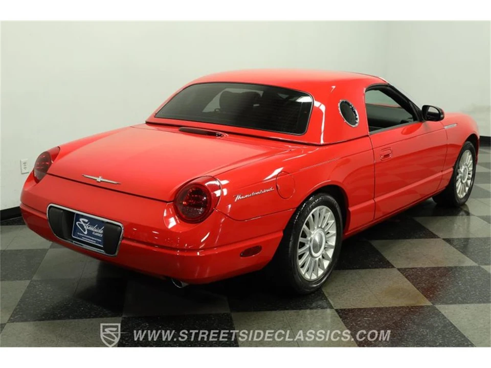 2005 Ford Thunderbird 11th Gen - Image 11 of 31