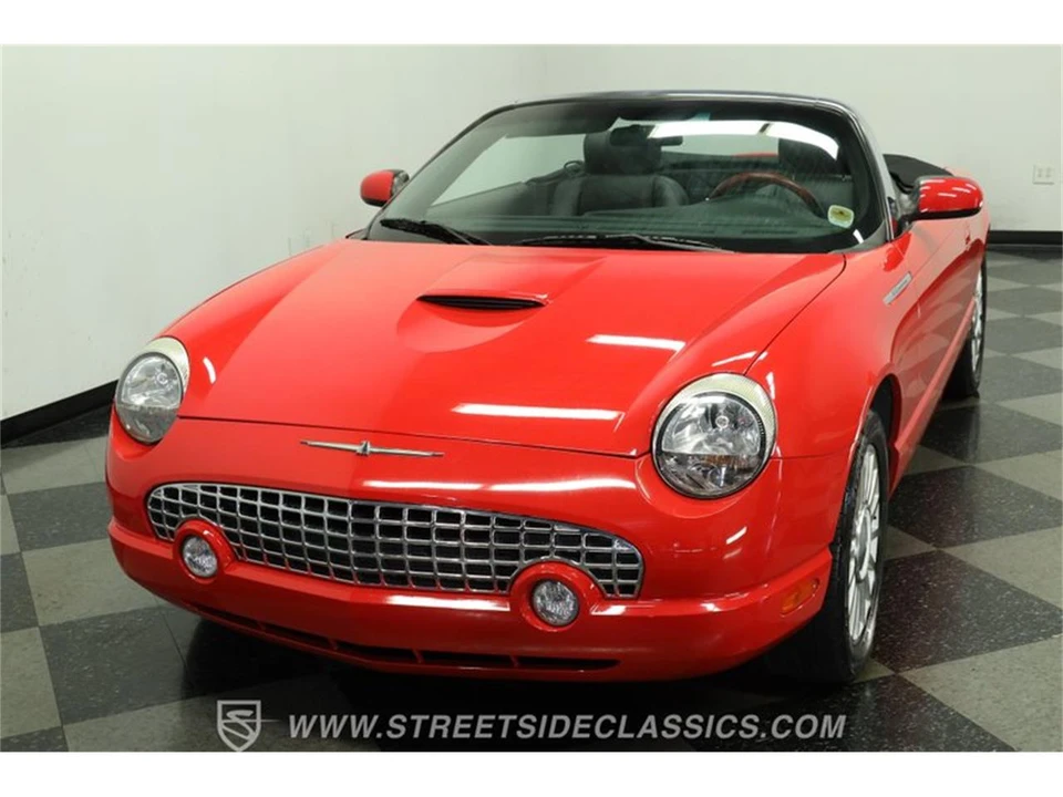 2005 Ford Thunderbird 11th Gen - Image 17 of 31