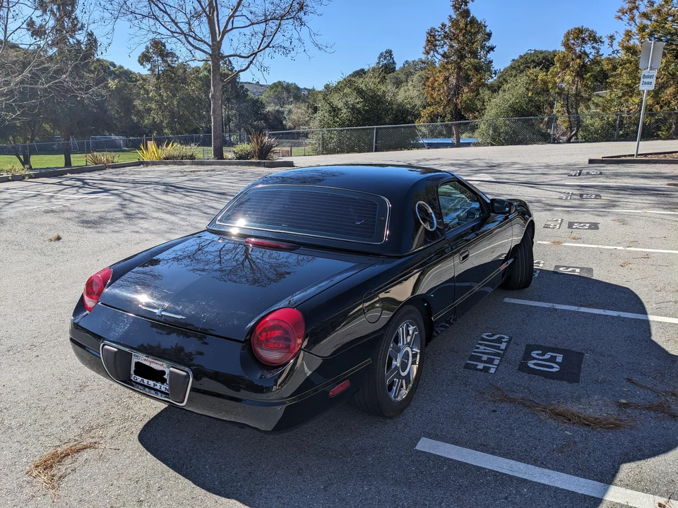 2005 Ford Thunderbird 11th Gen - Image 19 of 31