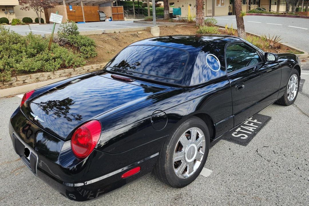 2005 Ford Thunderbird 11th Gen - Image 4 of 31