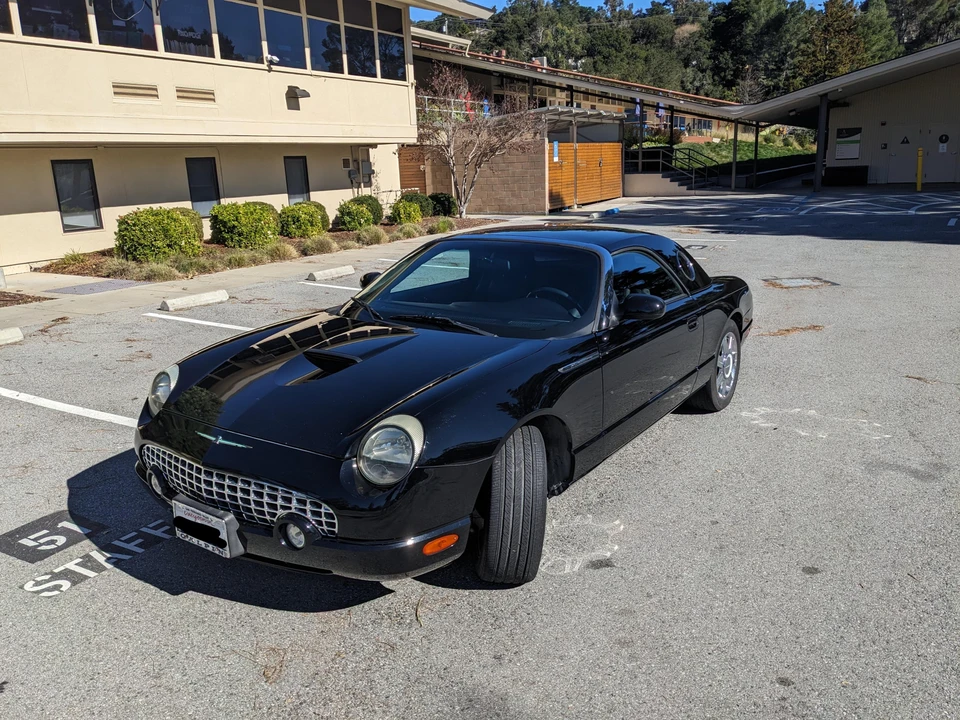 2005 Ford Thunderbird 11th Gen - Image 13 of 31