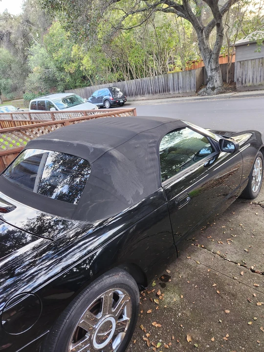2005 Ford Thunderbird 11th Gen - Image 28 of 31