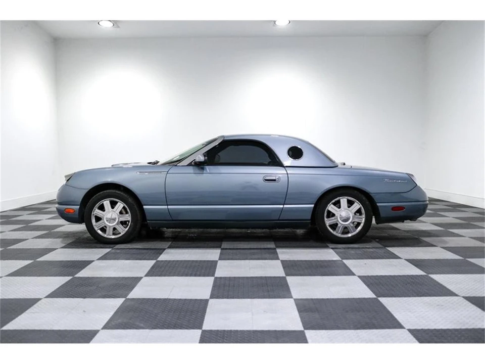 2005 Ford Thunderbird 11th Gen - Image 8 of 31