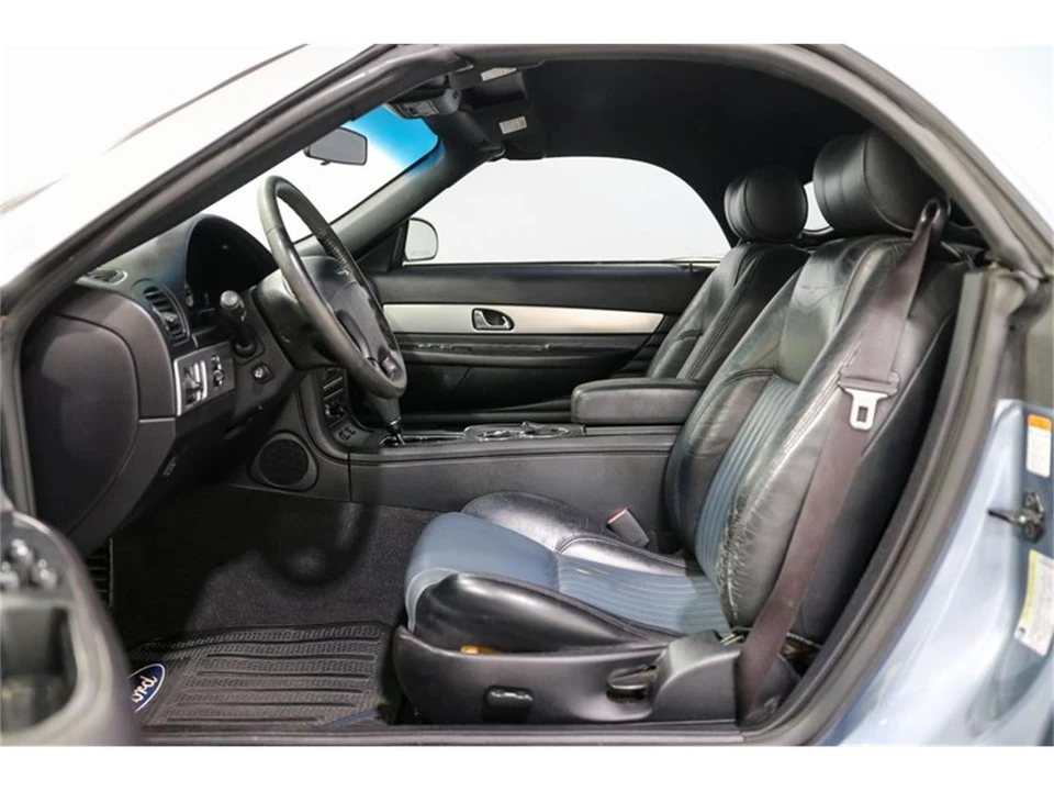 2005 Ford Thunderbird 11th Gen - Image 19 of 31