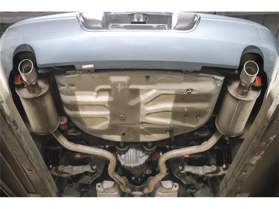 2005 Ford Thunderbird 11th Gen - Image 28 of 31