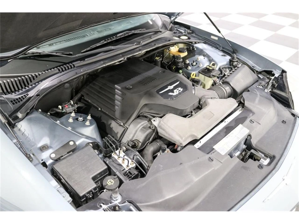 2005 Ford Thunderbird 11th Gen - Image 27 of 31