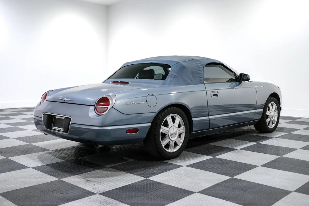 2005 Ford Thunderbird 11th Gen - Image 14 of 31