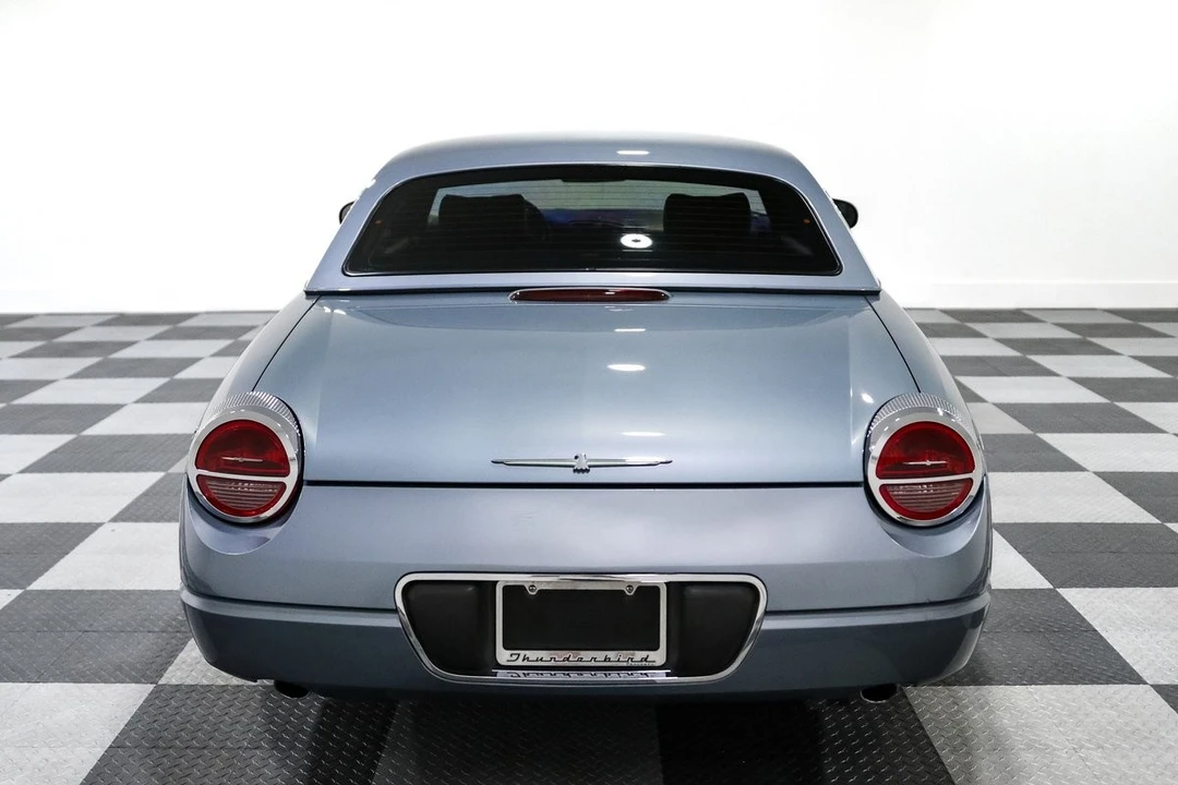 2005 Ford Thunderbird 11th Gen - Image 12 of 31