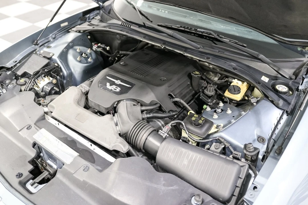 2005 Ford Thunderbird 11th Gen - Image 25 of 31