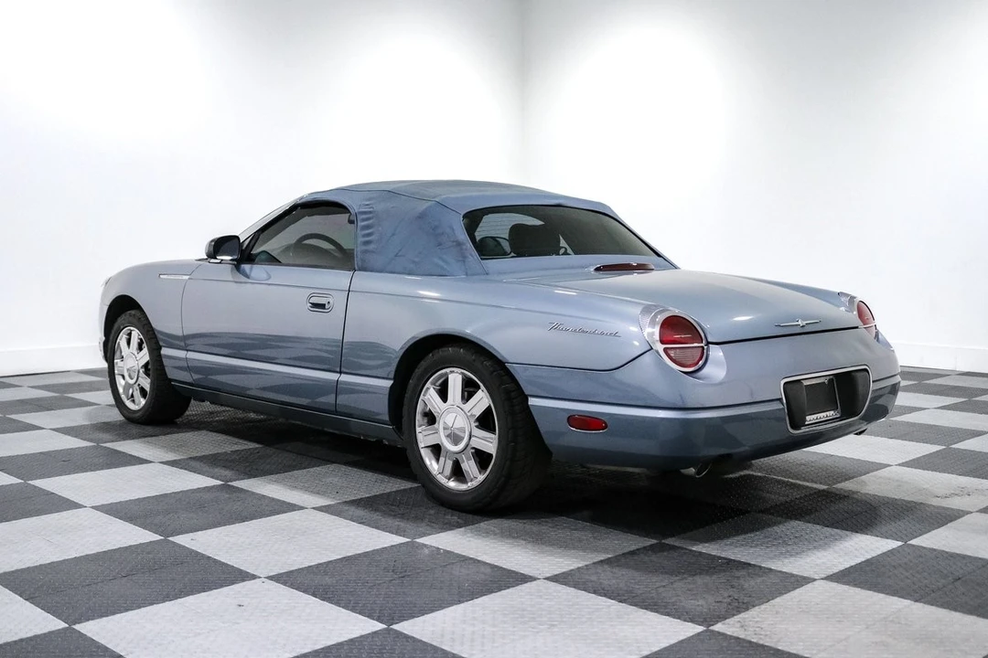 2005 Ford Thunderbird 11th Gen - Image 10 of 31