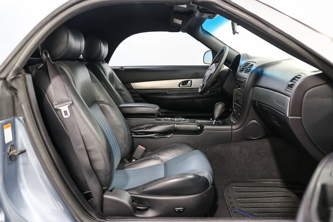 2005 Ford Thunderbird 11th Gen - Image 22 of 31