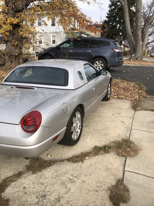 2005 Ford Thunderbird 11th Gen - Image 3 of 5