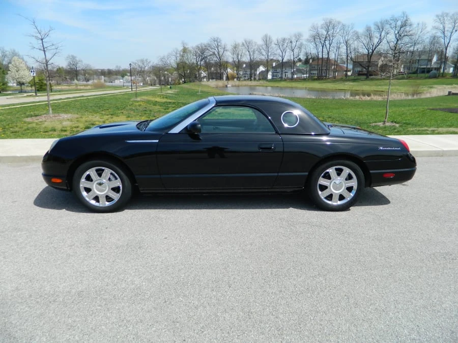 2005 Ford Thunderbird 11th Gen - Image 2 of 7
