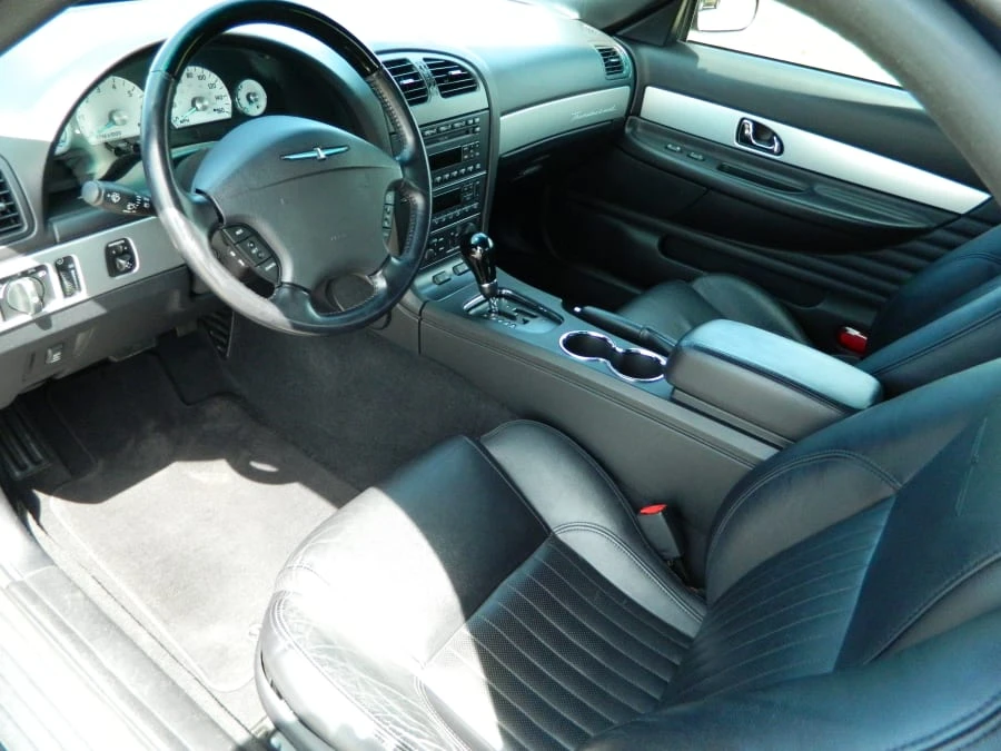 2005 Ford Thunderbird 11th Gen - Image 4 of 7