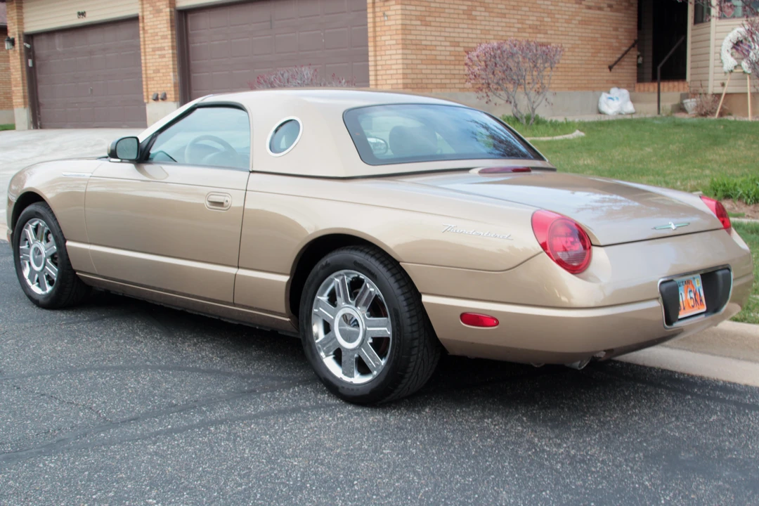 2005 Ford Thunderbird 11th Gen - Image 4 of 14