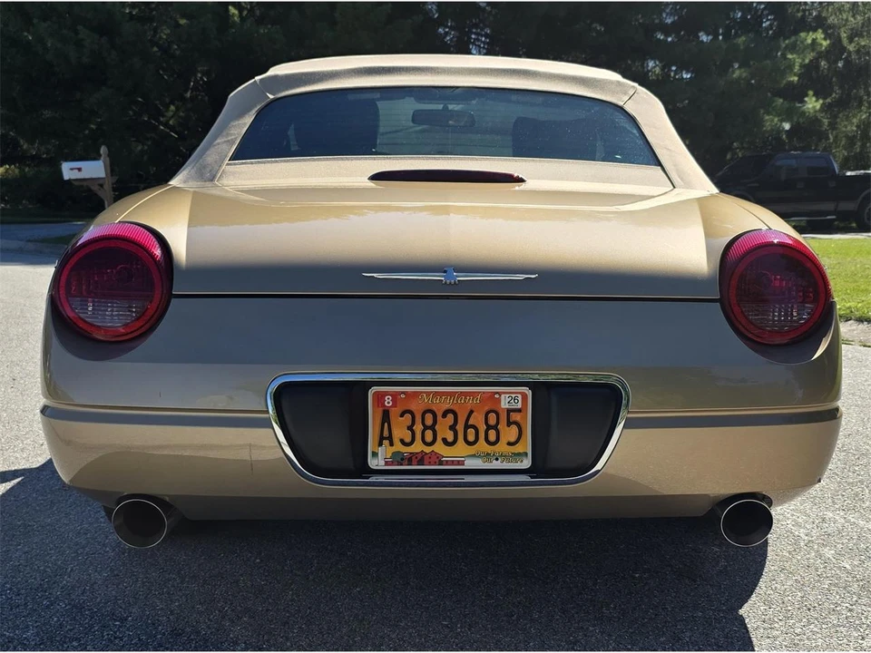 2005 Ford Thunderbird 11th Gen - Image 9 of 31