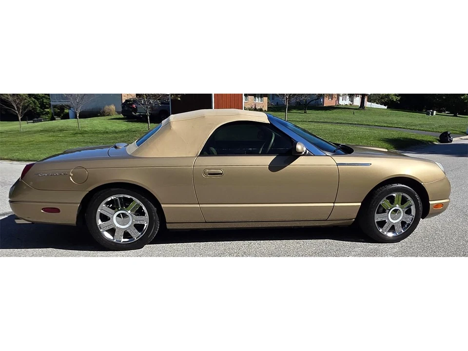 2005 Ford Thunderbird 11th Gen - Image 12 of 31