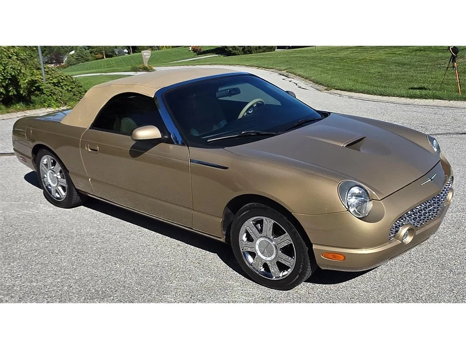 2005 Ford Thunderbird 11th Gen - Image 13 of 31
