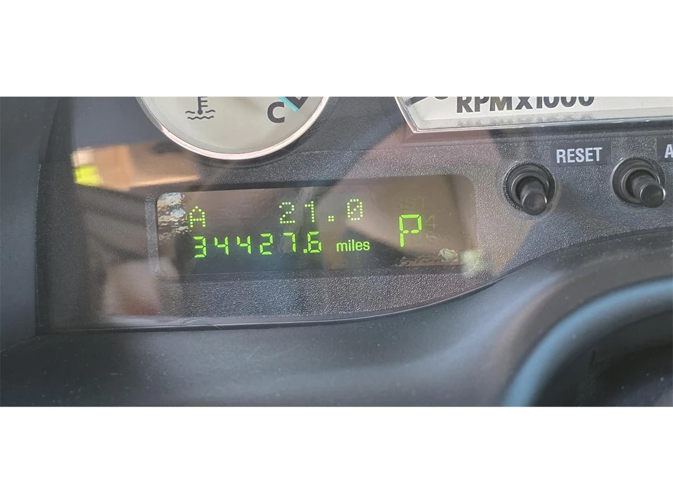2005 Ford Thunderbird 11th Gen - Image 29 of 31