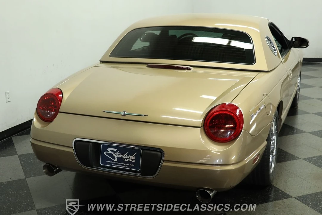 2005 Ford Thunderbird 11th Gen - Image 10 of 12