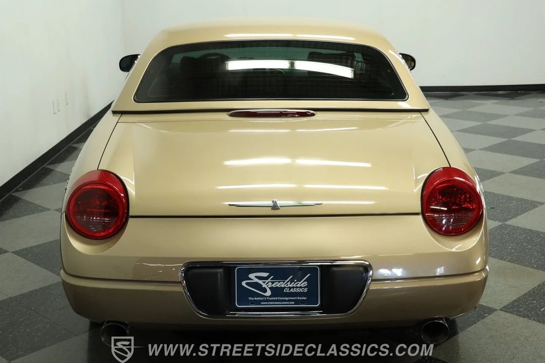 2005 Ford Thunderbird 11th Gen - Image 9 of 12