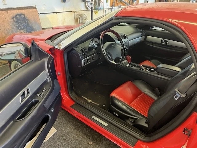 2005 Ford Thunderbird 11th Gen - Image 9 of 11