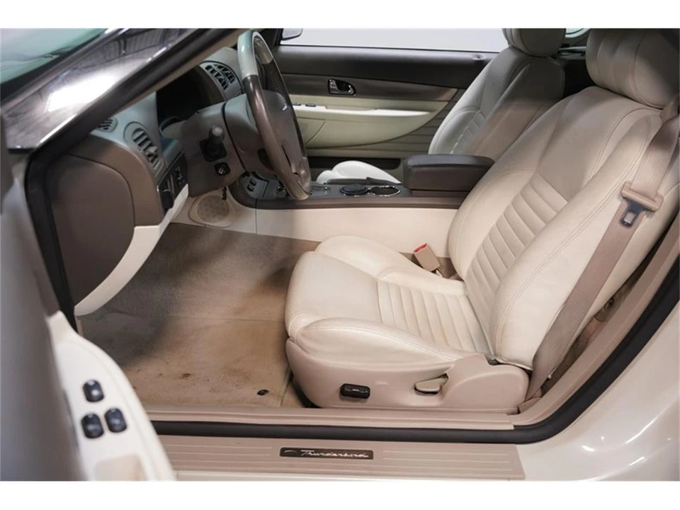 2005 Ford Thunderbird 11th Gen - Image 30 of 31