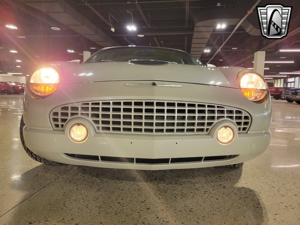 2005 Ford Thunderbird 11th Gen - Image 5 of 12