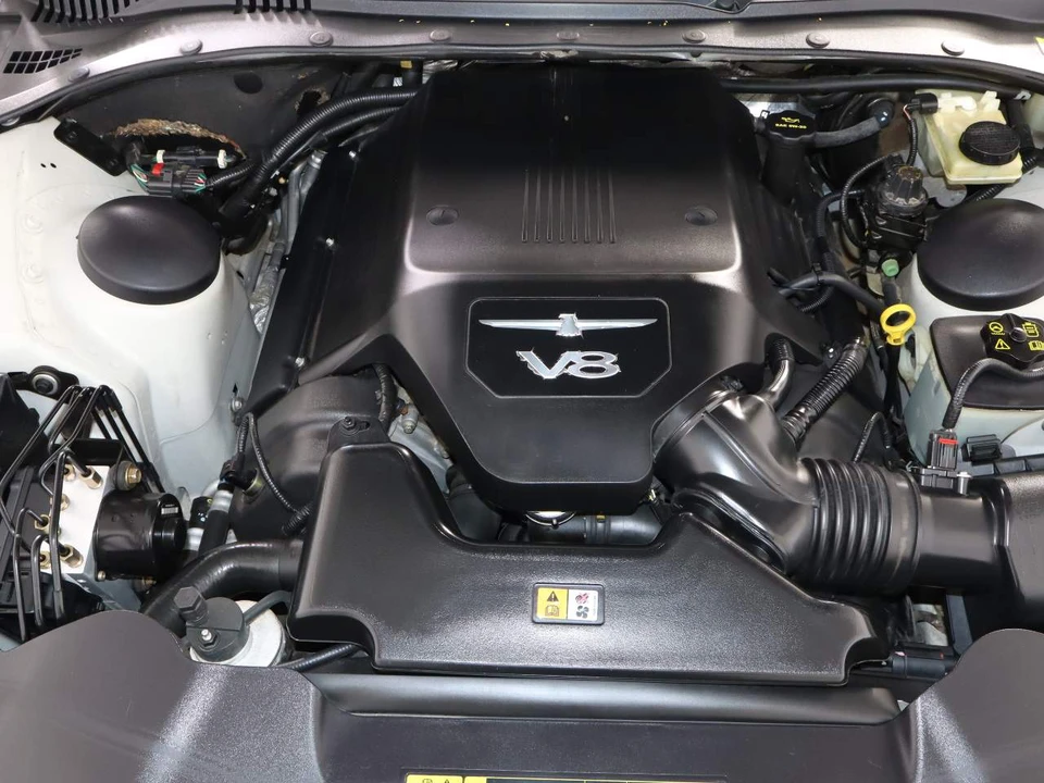 2005 Ford Thunderbird 11th Gen - Image 16 of 16