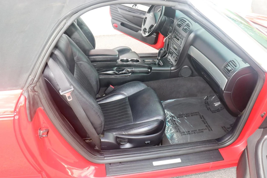 2005 Ford Thunderbird 11th Gen - Image 13 of 17
