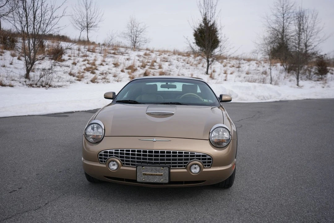 2005 Ford Thunderbird 11th Gen - Image 2 of 21