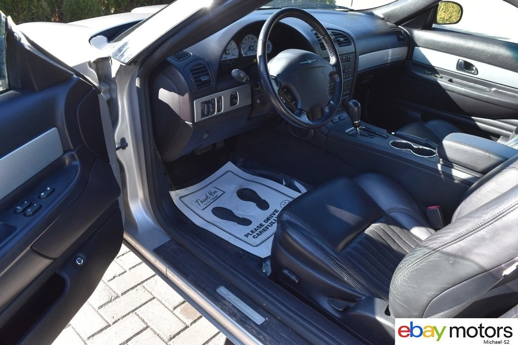 2005 Ford Thunderbird 11th Gen - Image 11 of 23