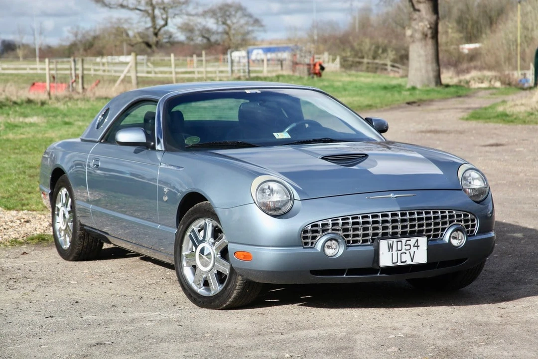 2005 Ford Thunderbird 11th Gen - Image 23 of 30