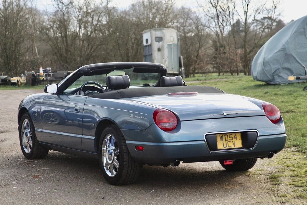 2005 Ford Thunderbird 11th Gen - Image 9 of 30