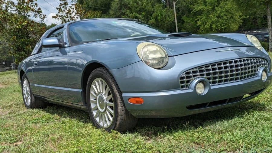 2005 Ford Thunderbird 11th Gen - Image 2 of 10