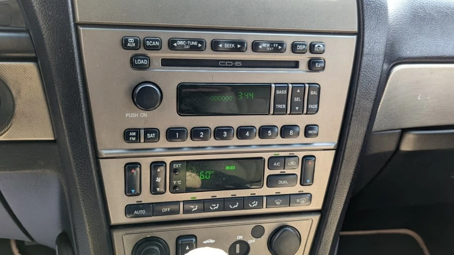 2005 Ford Thunderbird 11th Gen - Image 10 of 10