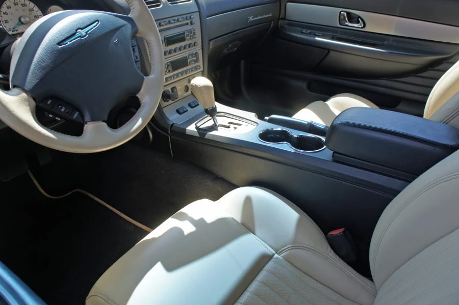 2005 Ford Thunderbird 11th Gen - Image 4 of 7