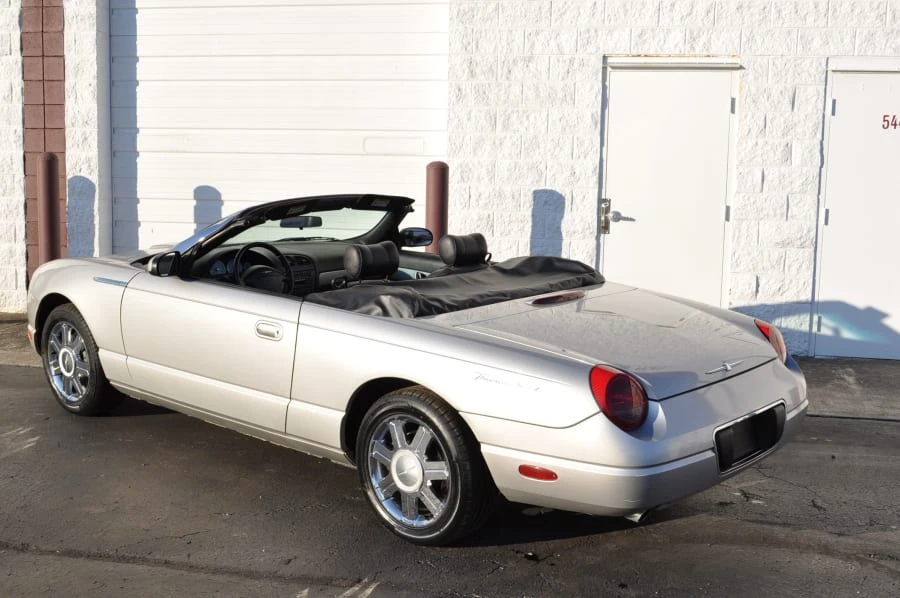 2005 Ford Thunderbird 11th Gen - Image 5 of 12