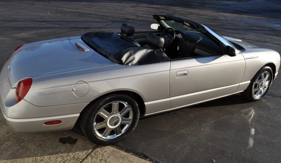 2005 Ford Thunderbird 11th Gen - Image 4 of 12