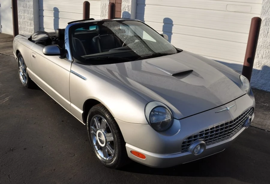 2005 Ford Thunderbird 11th Gen - Image 2 of 12