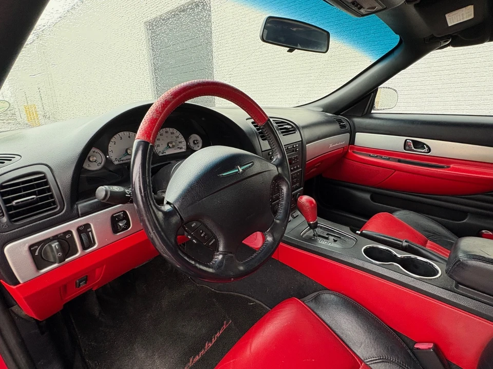 2005 Ford Thunderbird 11th Gen - Image 9 of 13