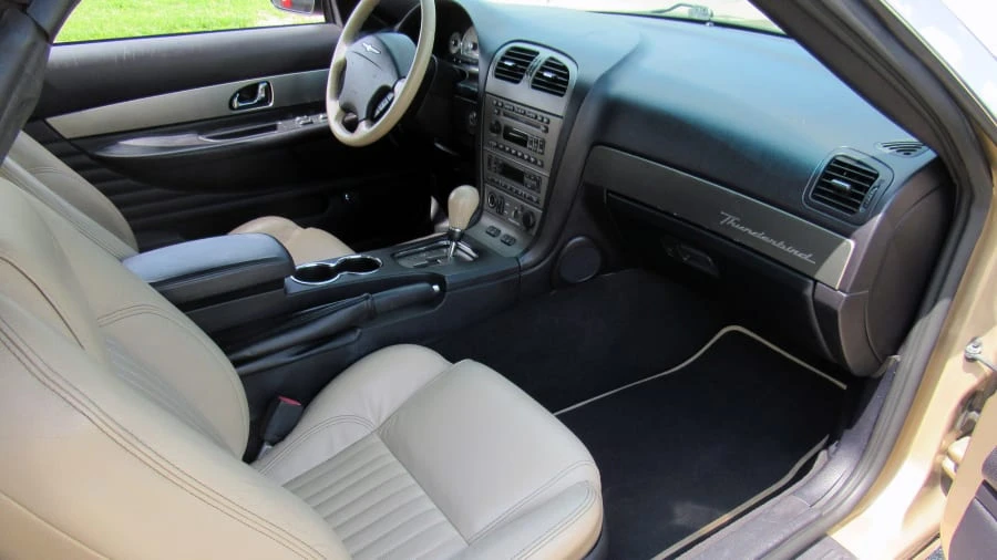 2005 Ford Thunderbird 11th Gen - Image 5 of 8