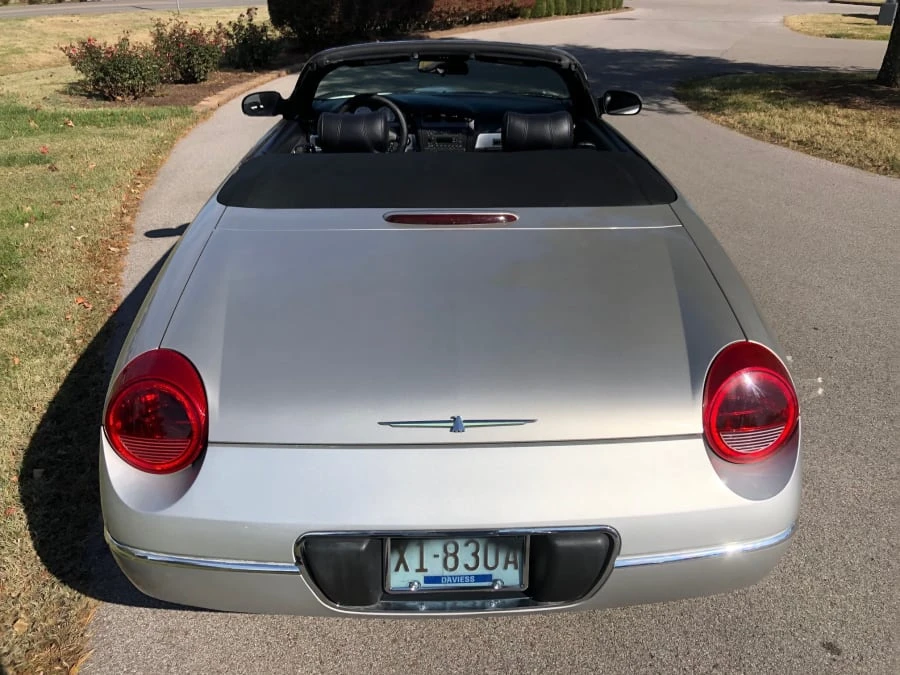 2005 Ford Thunderbird 11th Gen - Image 11 of 12
