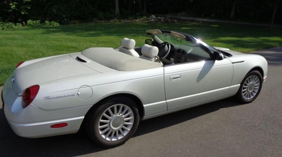 2005 Ford Thunderbird 11th Gen - Image 2 of 8