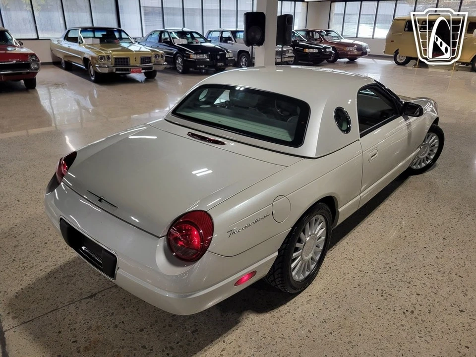 2005 Ford Thunderbird 11th Gen - Image 21 of 21