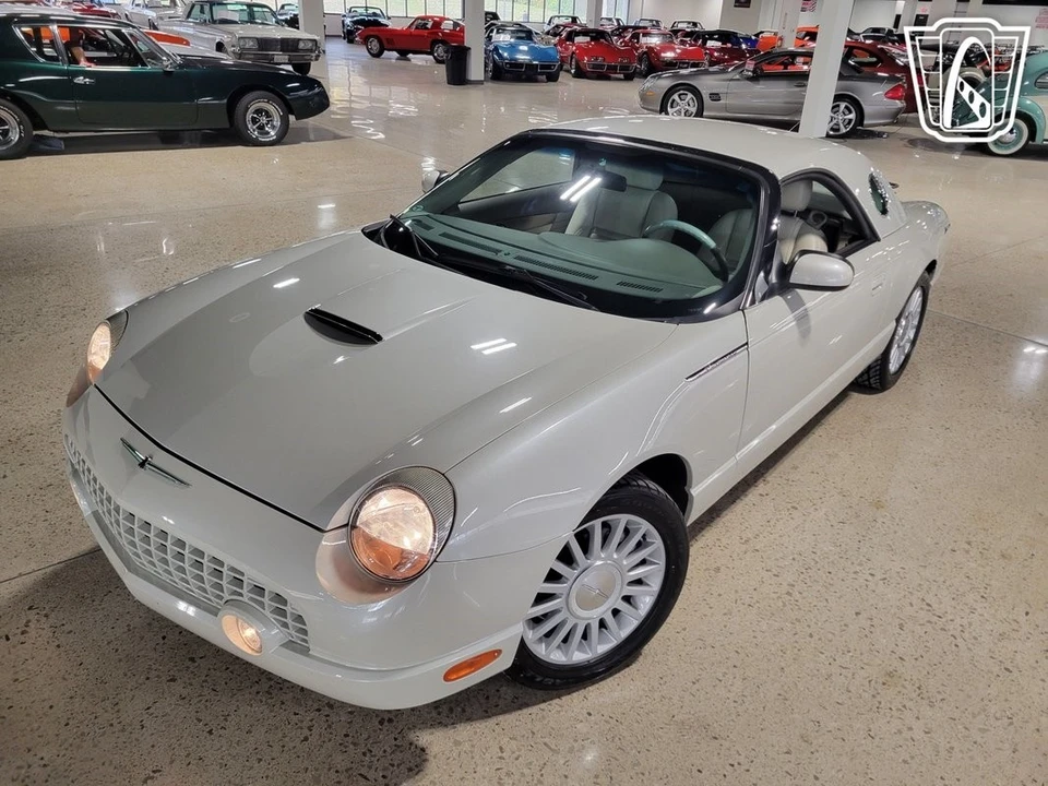 2005 Ford Thunderbird 11th Gen - Image 5 of 21