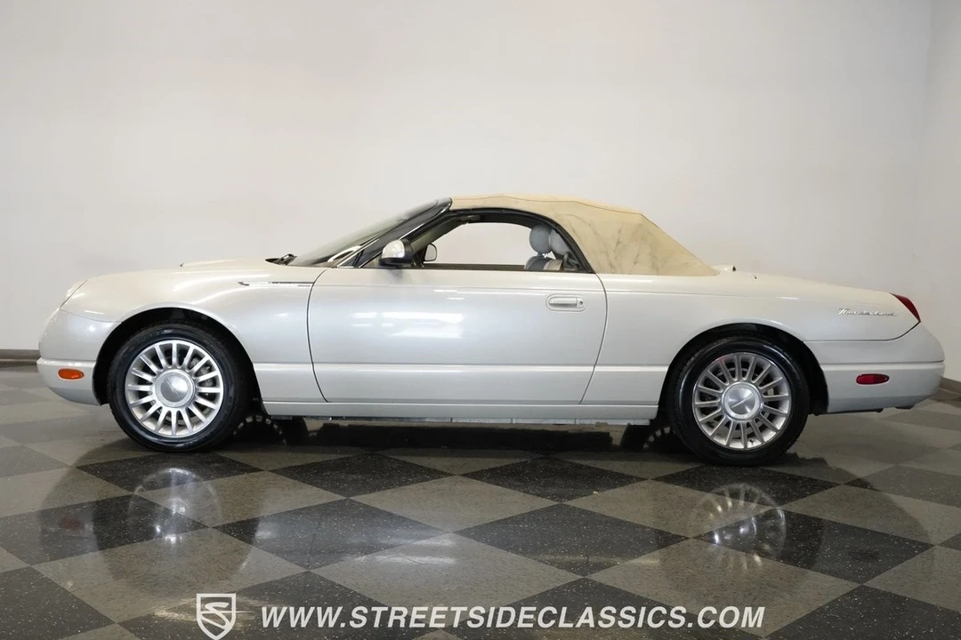 2005 Ford Thunderbird 11th Gen - Image 12 of 12